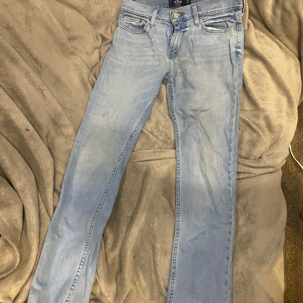 Hollister Men's Light Blue Slim Jeans
